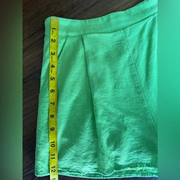 Lulus Perfectly Posted Lime Green Linen High-Waisted Shorts Size S NWT - Picture 7 of 7